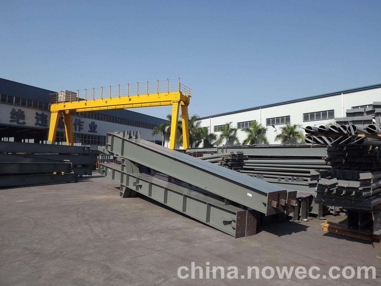 任丘网架工程中的分条（分块）吊装法